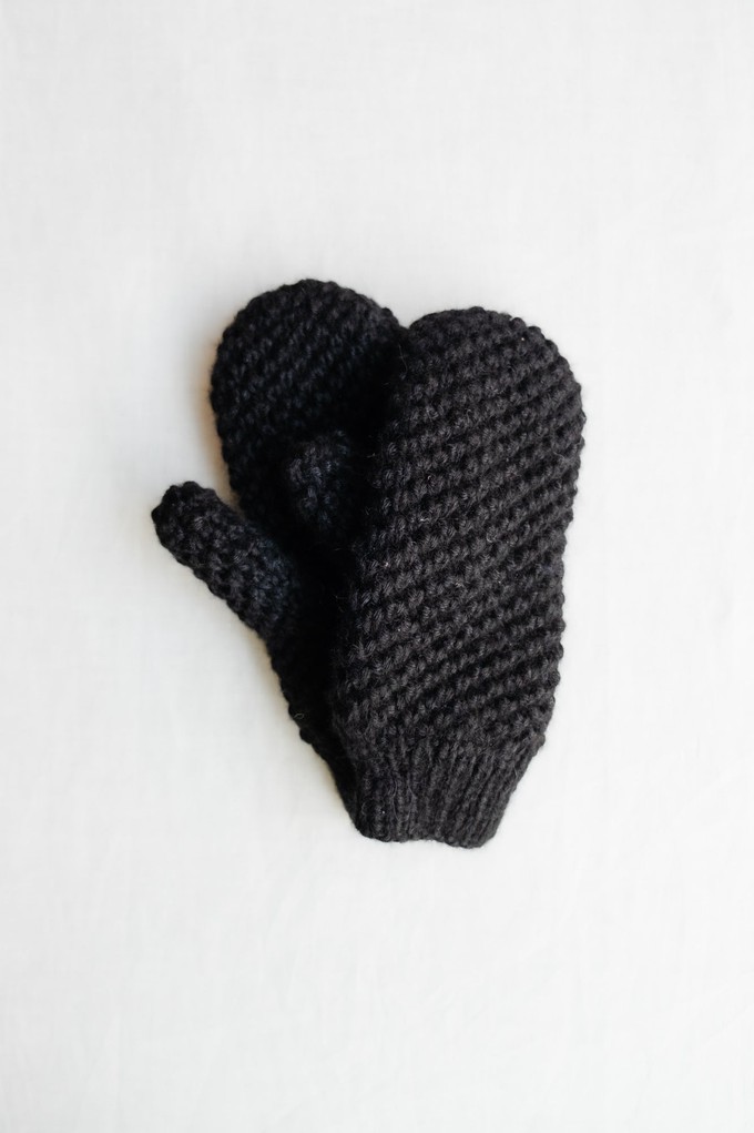 Baby Alpaca Mitten Gloves Cusco Black from Jyoti - Fair Works