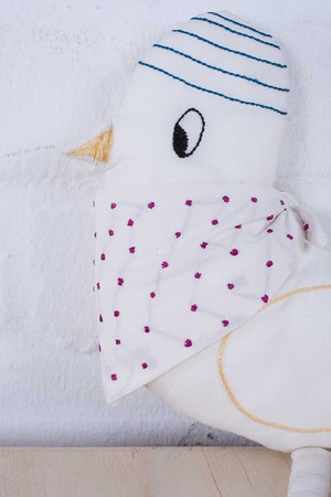 Organic cotton cuddly toy duck Erna white embroidered from Jyoti - Fair Works