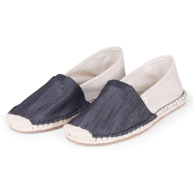 Eburnean Schwarz ExtraFit Espadrilles für Damen from Kingdom of Wow!