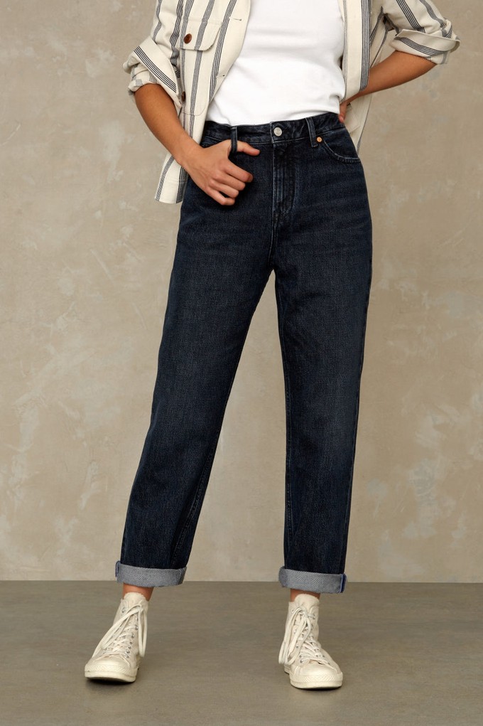 CAROLINE CROPPED | CLEAN BURGOS RECYCLED NIGHT from Kings of Indigo