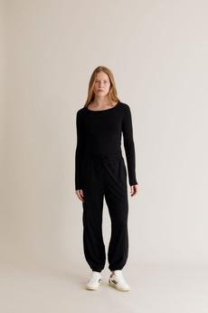 TERESA Jogger - GOTS Organic Cotton Black via KOMODO