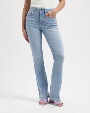 Zoe High Rise Bootcut Sky Blue from Kuyichi