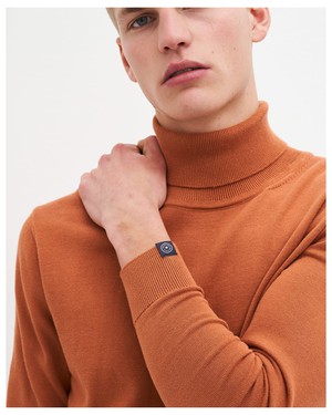 Thomas Turtleneck from Kuyichi