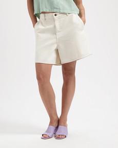 Teigan Shorts via Kuyichi