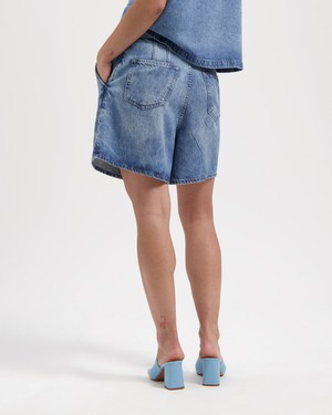 Teigan Shorts from Kuyichi