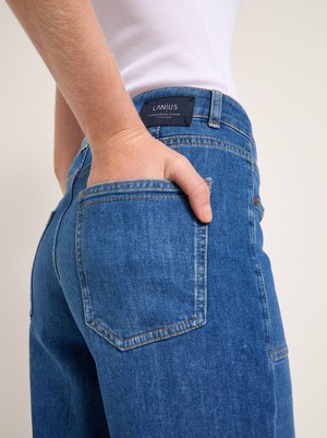 Relaxed jeans with patch pockets (GOTS) from LANIUS