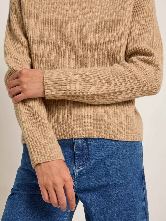 Chunky knit sweater from LANIUS