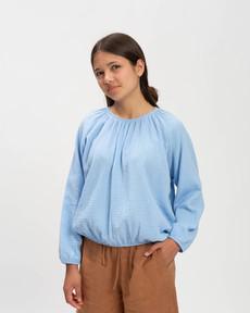 Balloon Blouse powder blue via Matona