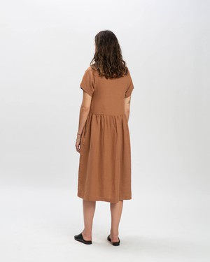 Linen Midi Dress coffee from Matona