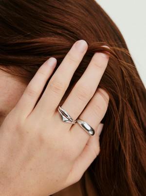 Organic DÃ´me Crescent Nesting Ring from Mejuri