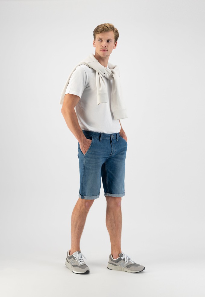 Carlo Short - Medium Worn from Mud Jeans