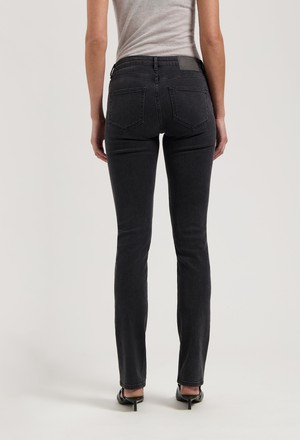 Faye Low Slim - Stone Black from Mud Jeans