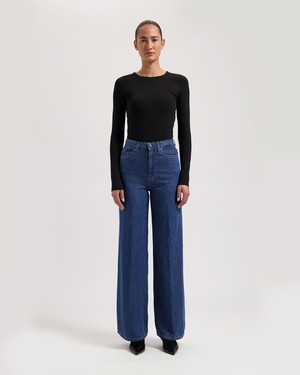 Sara High Loose Flow - Stone Indigo from Mud Jeans