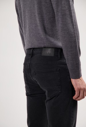 Dunn Low Tapered - Stone Black from Mud Jeans