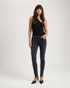 Skinny Skyler - Authentic Black via Mud Jeans