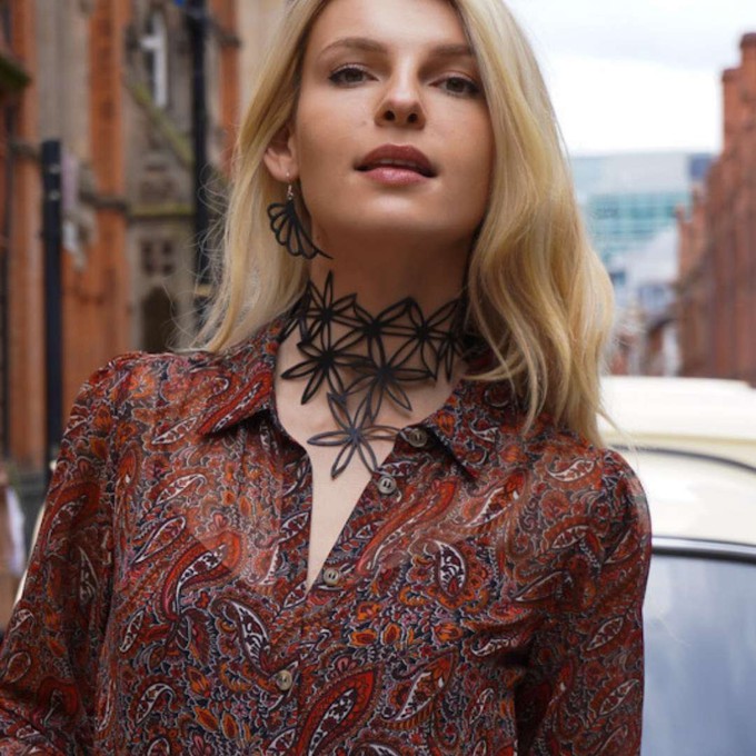 Pentas Star-shaped Flower Statement Choker from Paguro Upcycle