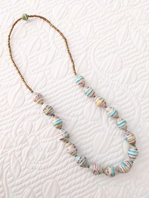 Timeless, chic, sustainable necklace with recycled paper beads "Hellen" from PEARLS OF AFRICA