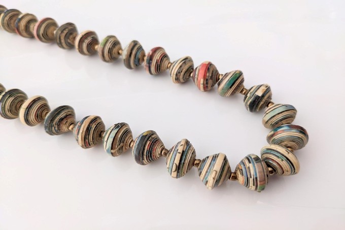 Short necklace with paper beads "Banda" - Also suitable for children from PEARLS OF AFRICA