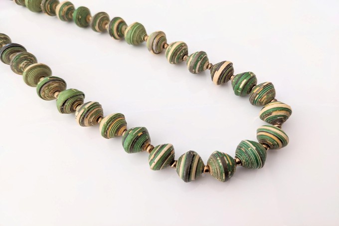 Short necklace with paper beads "Banda" - Also suitable for children from PEARLS OF AFRICA