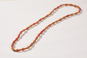 Short, fine necklace with paper beads "La Petite Malaika" from PEARLS OF AFRICA