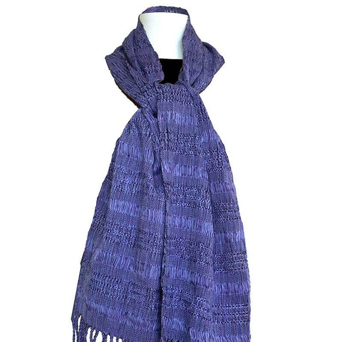 Scarf Lilac - Natural dyes - Handwoven - Ecofriendly & Fair from Quetzal Artisan