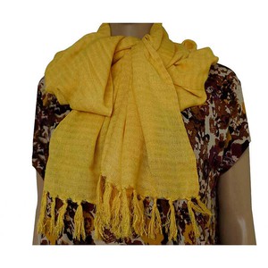 Shawl Yellow - Natural Dyes - Beautiful and Ecofriendly from Quetzal Artisan