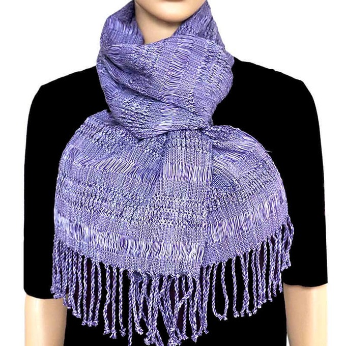 Scarf Lilac - Natural dyes - Handwoven - Ecofriendly & Fair from Quetzal Artisan