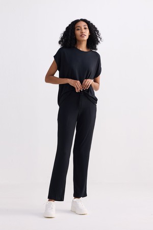 Wide Leg Pant in Black from Reistor