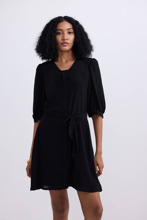 Short Black Dress with a Waist-tie in Black from Reistor