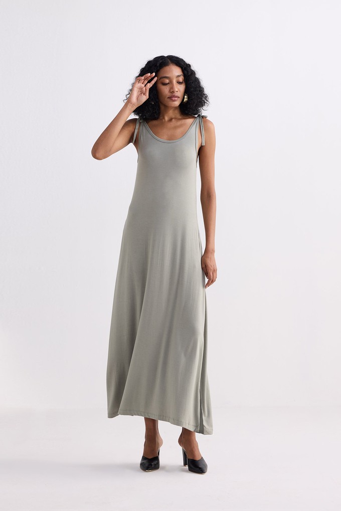 Tie-Detail Maxi Dress in Light Olive from Reistor