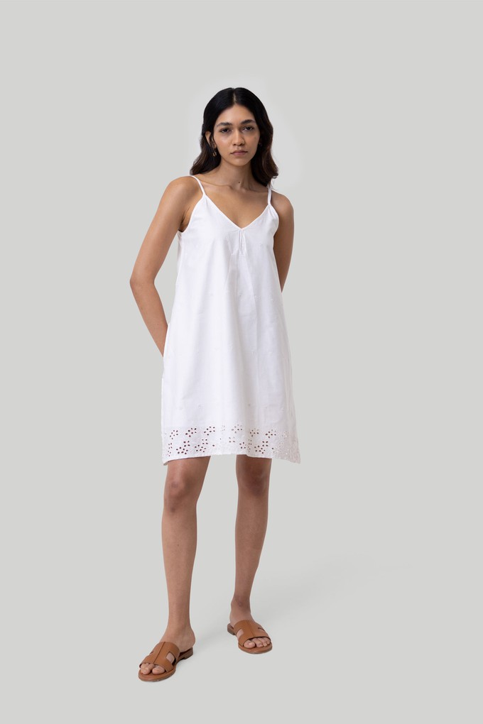 Short Tent Dress in White Embroidery from Reistor