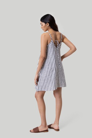 Short Tent Dress in Linen Stripes from Reistor