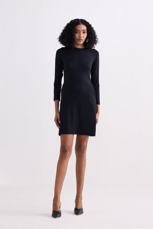 Long Sleeves Fitted Short Dress in Black from Reistor