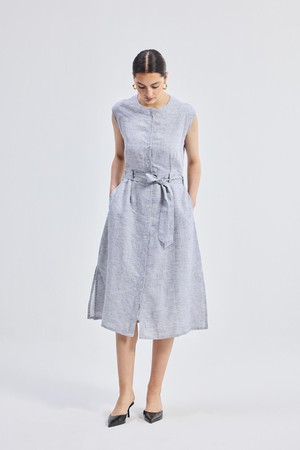 Back Cut Out Linen Dress from Reistor