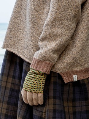 Marl Gloves | Sand & Hazelnut from ROVE