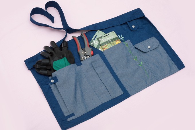 The Ultimate Luxury Gardener’s Gift Set, Japanese Denim from Saywood.