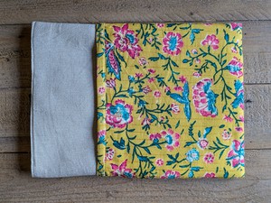 Handmade book/ e-reader sleeve with pocket, Nepali cotton from Shakti.ism