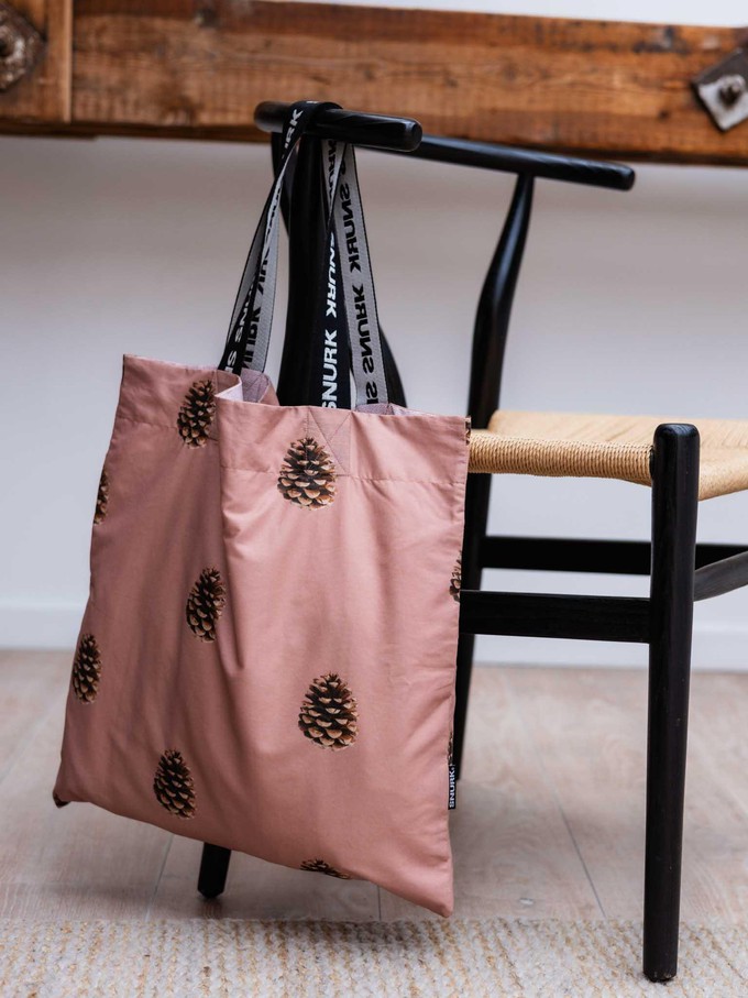 Pinecones Dusty Rose Shopper Medium from SNURK