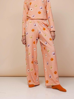 Flower Power Longsleeve T-shirt and Wide Pants set Women from SNURK