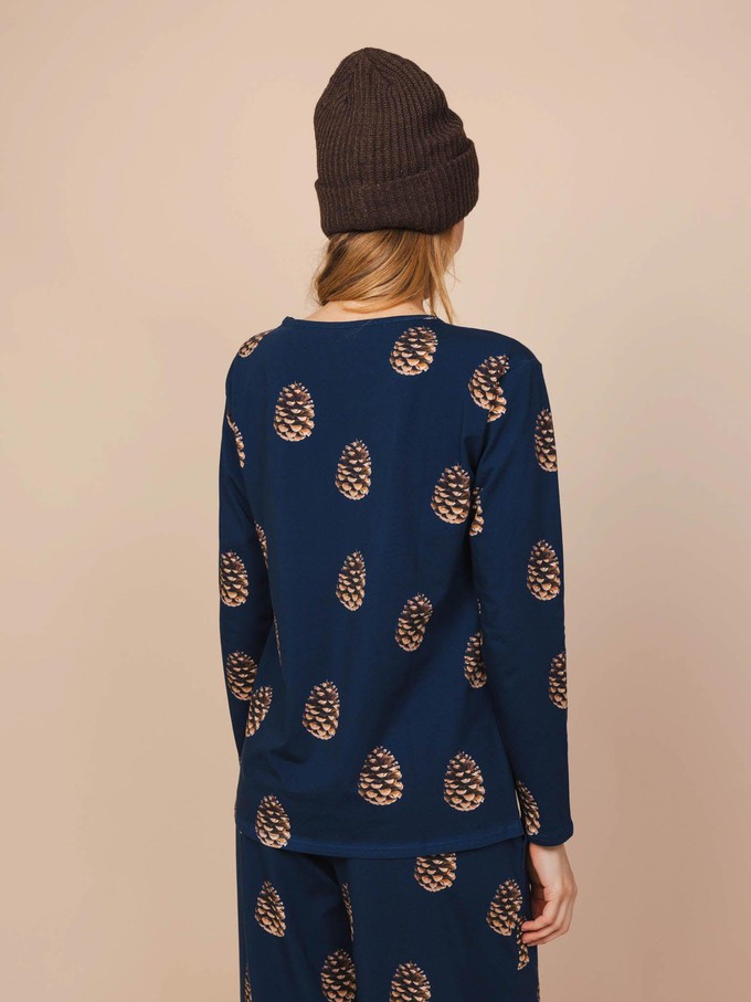 Pinecones Longsleeve T-shirt Women from SNURK