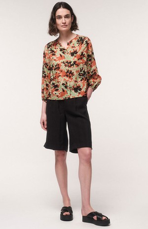 Blouse print powerful bloom from Sophie Stone