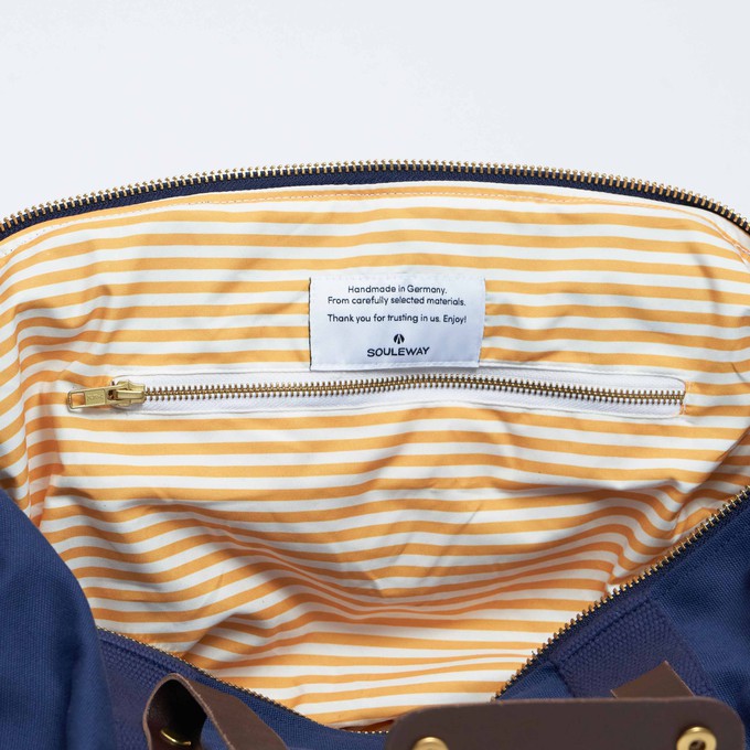 Classic Weekender - Navy Blue from Souleway