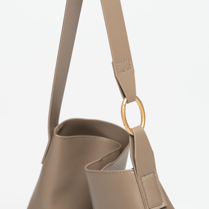 Versatile Tote - Mocha Brown from Souleway