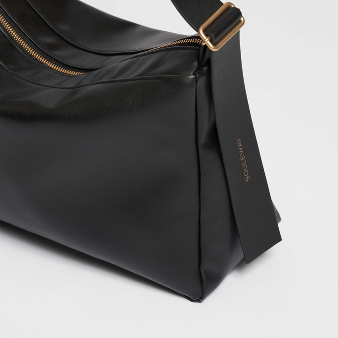 Slouchy Shoulder Bag - Night Black from Souleway