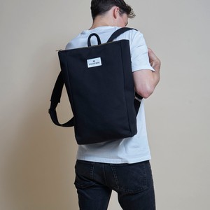 Simple Backpack L - Night Black from Souleway