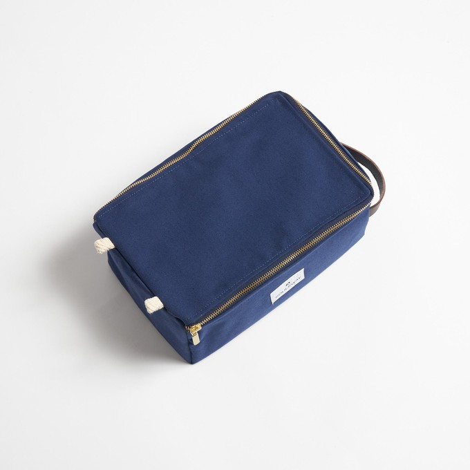 Classic Washbag L - Navy Blue from Souleway