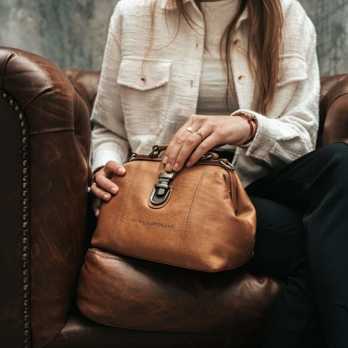 leather Shoulder Bag Cognac Rachael - The Chesterfield Brand from The Chesterfield Brand