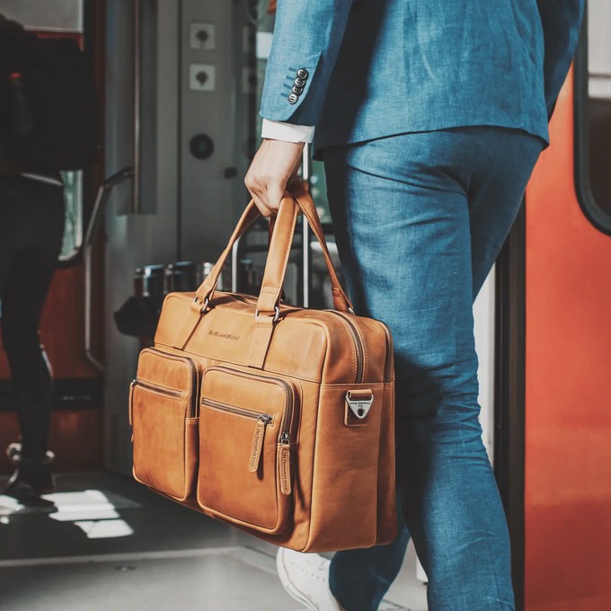 Leather Laptop Bag Cognac Misha - The Chesterfield Brand from The Chesterfield Brand