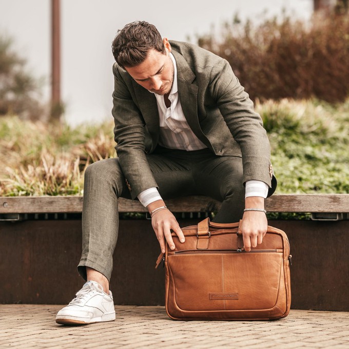 Leather Laptop Bag Cognac Seth - The Chesterfield Brand from The Chesterfield Brand