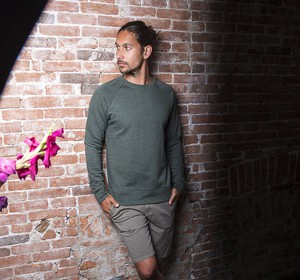 Sweatshirt - unisex - organic cotton - club&axe - army green from The Driftwood Tales